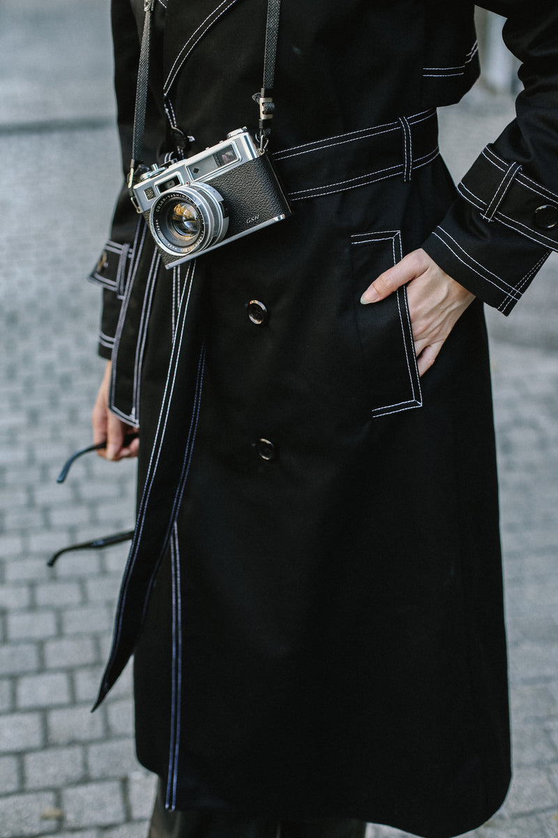 Contrast stitch Double-breasted Trench-coat - Black